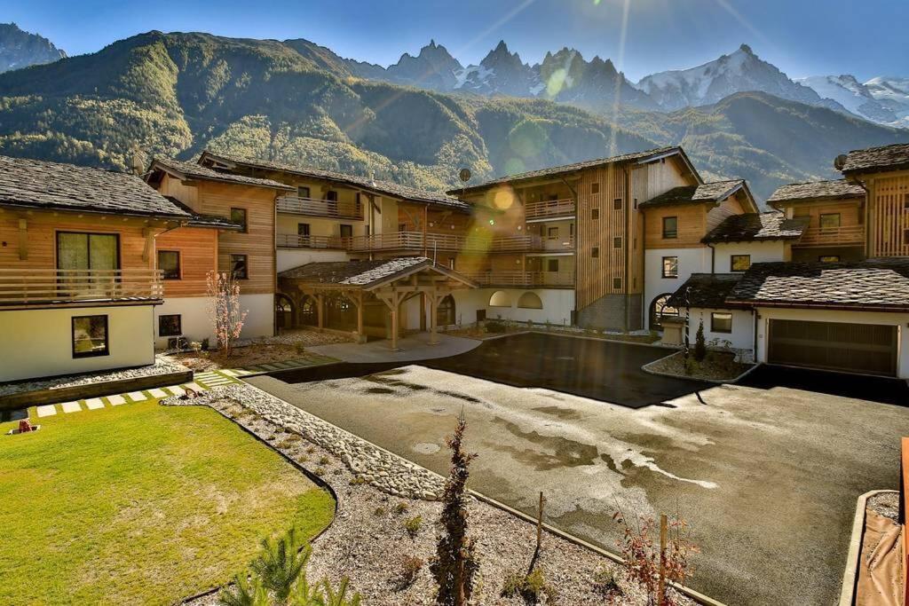 Modern 2Br 5* Pool Gym Spa Garage Mont-Blanc View Шамони Екстериор снимка